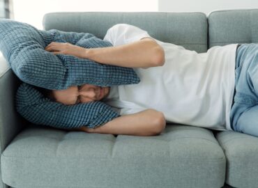 Ako vyriešiť problémy s nadmerným hlukom v bytovom dome?